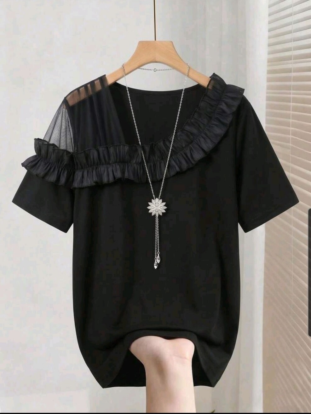 SALE ** BRAND NEW ** Women’s Black Ruffle Mesh Detail Top